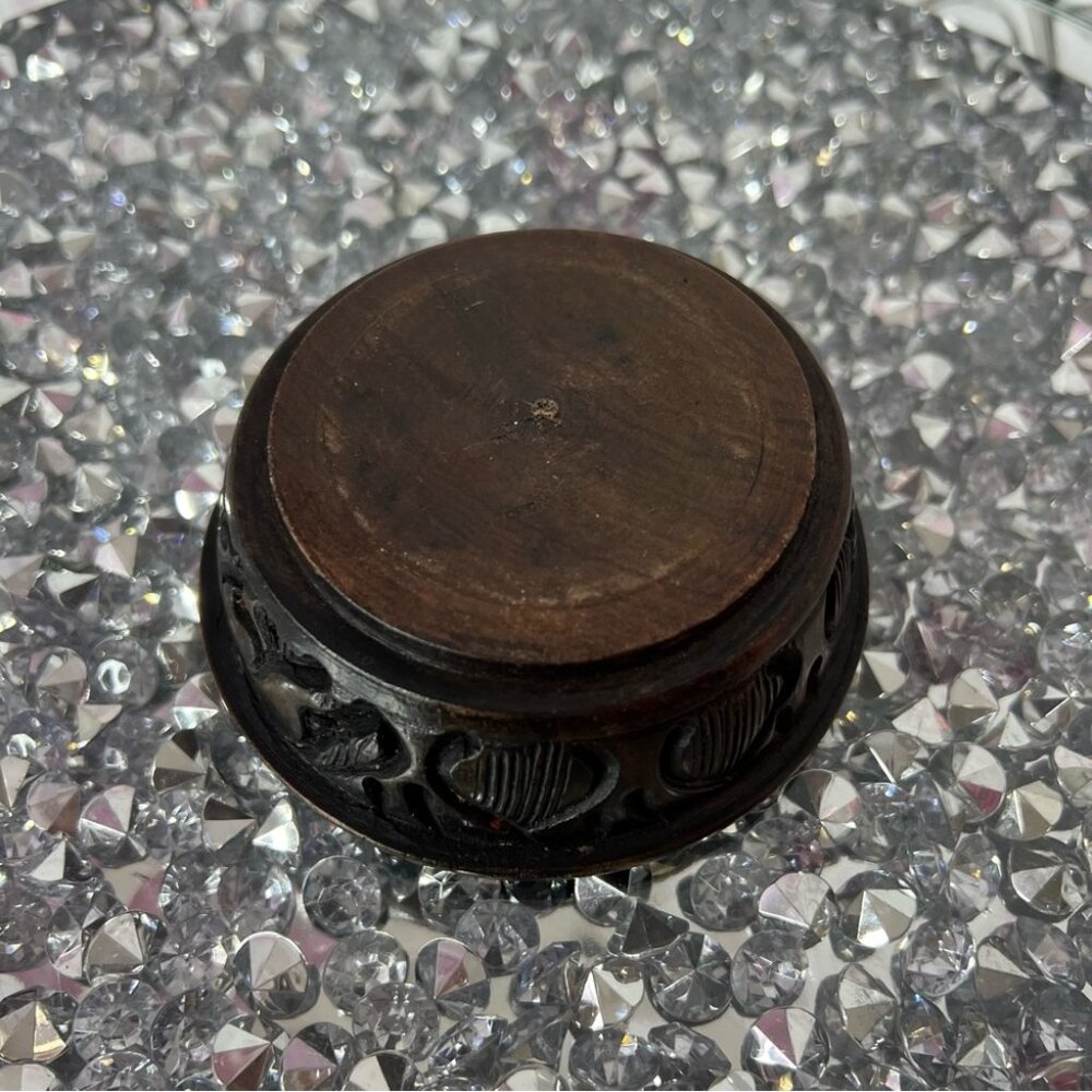 Mini bowl engraved wooden Elegant Dark Brown Carved Bowl - Picture 4 of 4